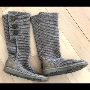 Gray Casual (Crochet) Ugg Boots Size 6.
